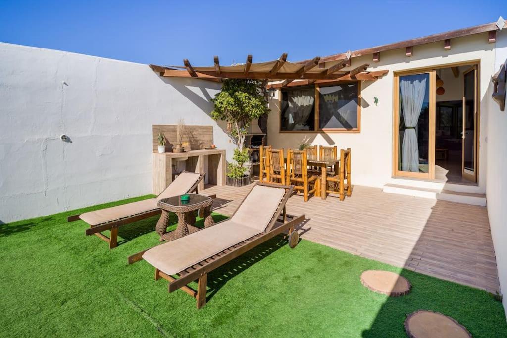 Villa La Isla By Rentaholidayslanzarote Playa Blanca  Kültér fotó
