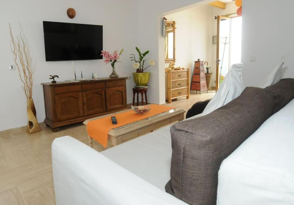 Villa La Isla By Rentaholidayslanzarote Playa Blanca  Kültér fotó
