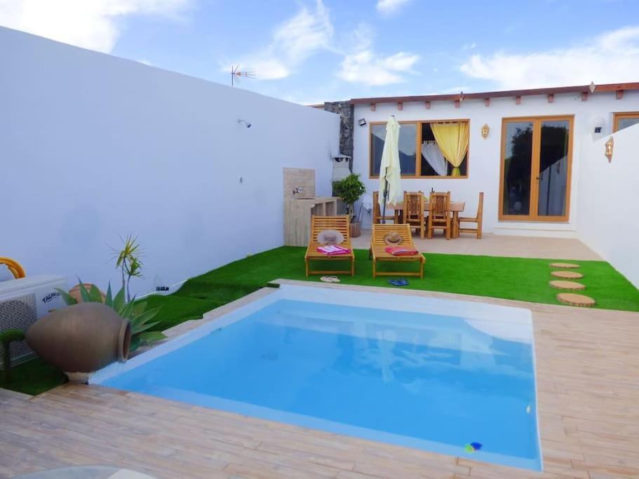 Villa La Isla By Rentaholidayslanzarote Playa Blanca  Kültér fotó