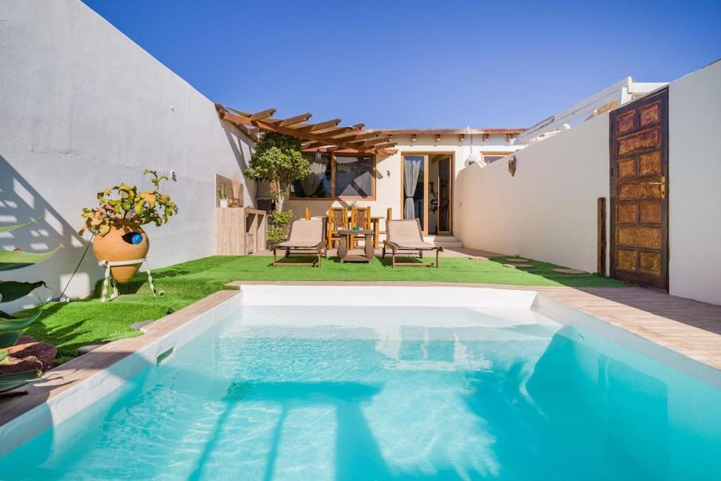 Villa La Isla By Rentaholidayslanzarote Playa Blanca  Kültér fotó